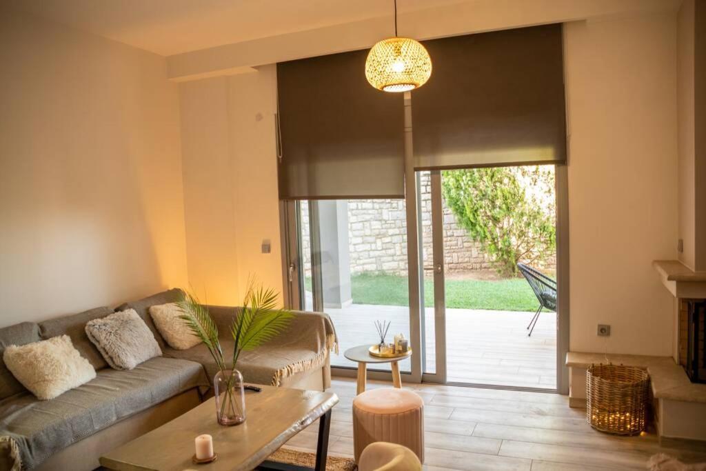 Akrivi'S House In Kalamata Exteriér fotografie
