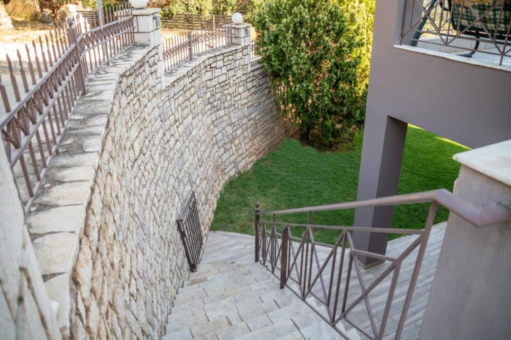 Akrivi'S House In Kalamata Exteriér fotografie